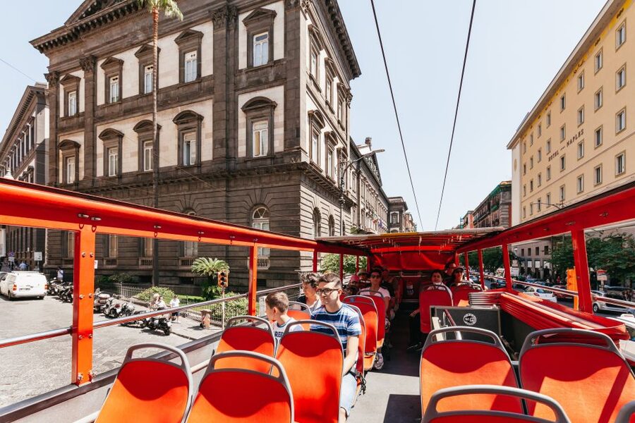Naples: Hop-on Hop-off Bus Tour 24-Hour Ticket - Line B (Coast and Viewpoints) Stops 1–11: The Naples Scenery Play
