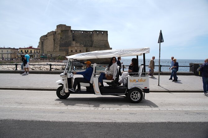 Naples in Tuk Tuk between Panoramas and History and Street Food - Piazza Vittoria to Chiatamone: Lepanto meets designer streets