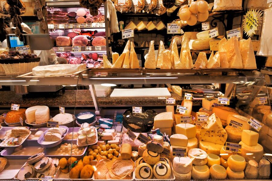 Naples: Markets and Cooking Class at Local's Home - Practical tips: questions to ask your Cesarina before cooking