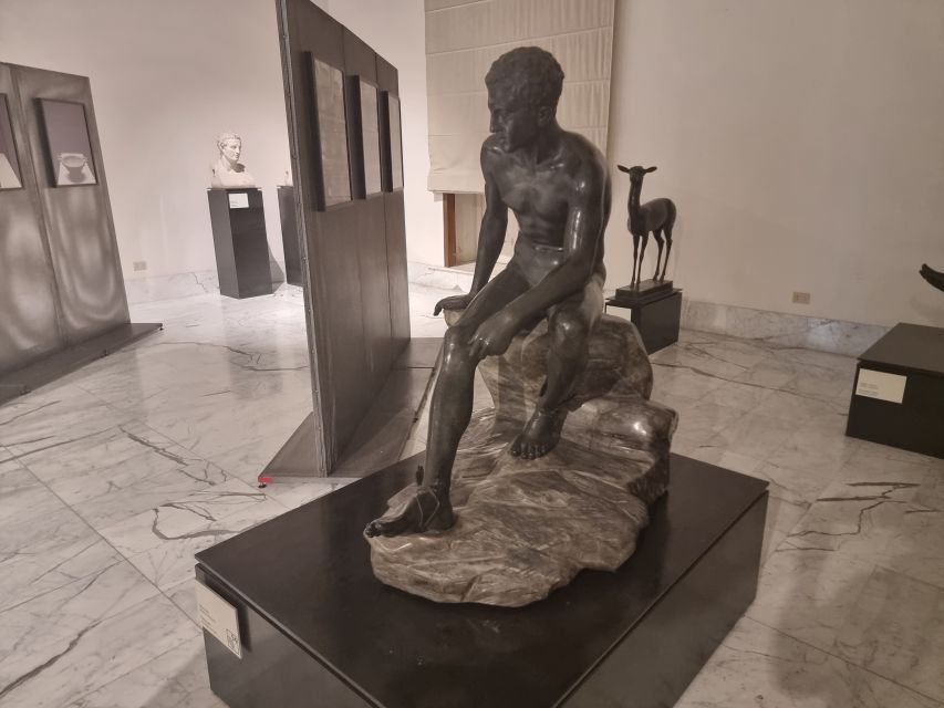 Naples: National Archaeological Museum audio guide - The Hercules Moment: 3 Meters of Pure Attention