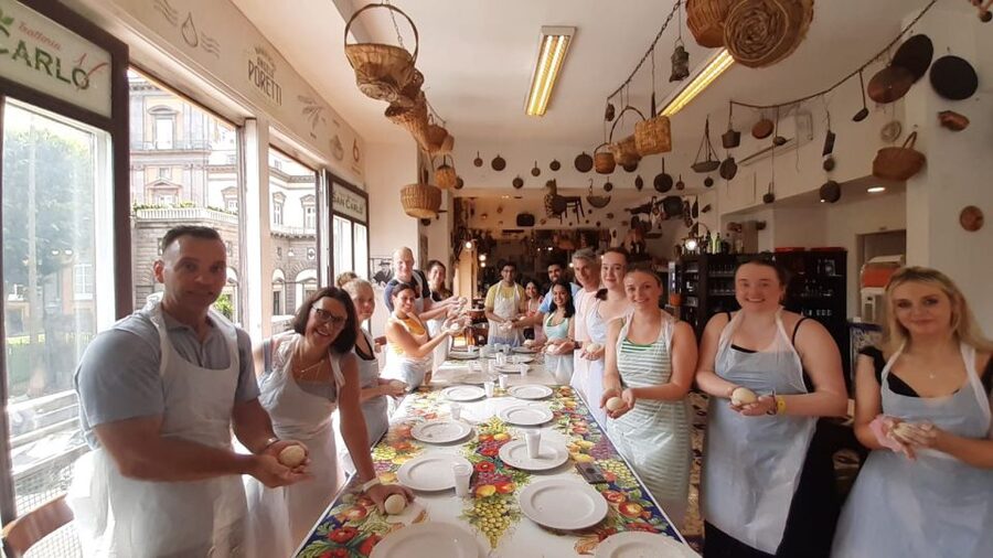 Naples: Neapolitan Pizza and Tiramisù Making Class - San Carlo 17: Where the Naples Class Starts