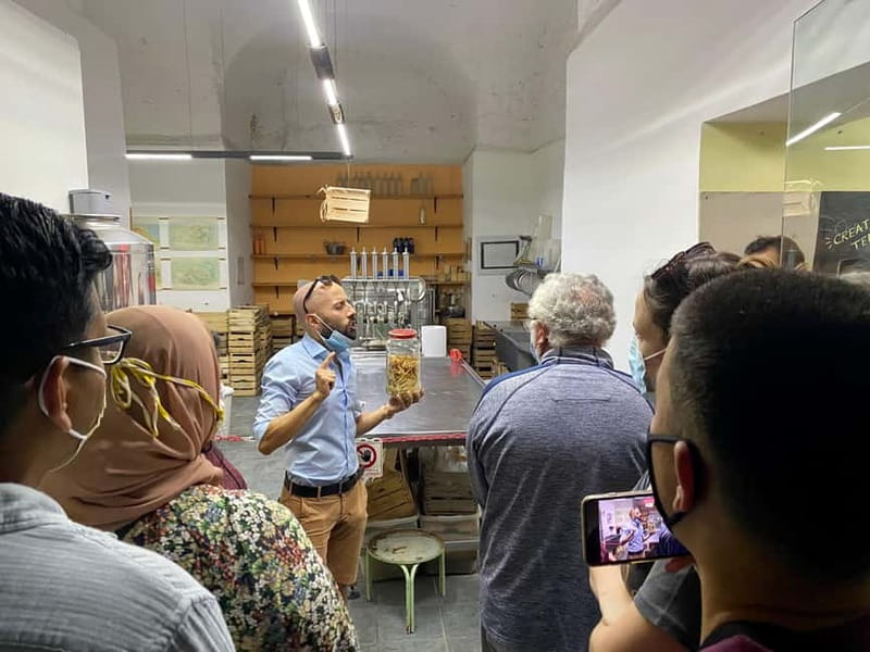 Naples: Old City Center Street Food Tour with Spritz - Spaccanapoli and the ancient-city split: history you can walk through