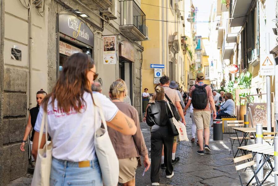 Naples: Old Town Tour with Veiled Christ and Cathedral - Why This Naples Old Town Tour Feels Efficient