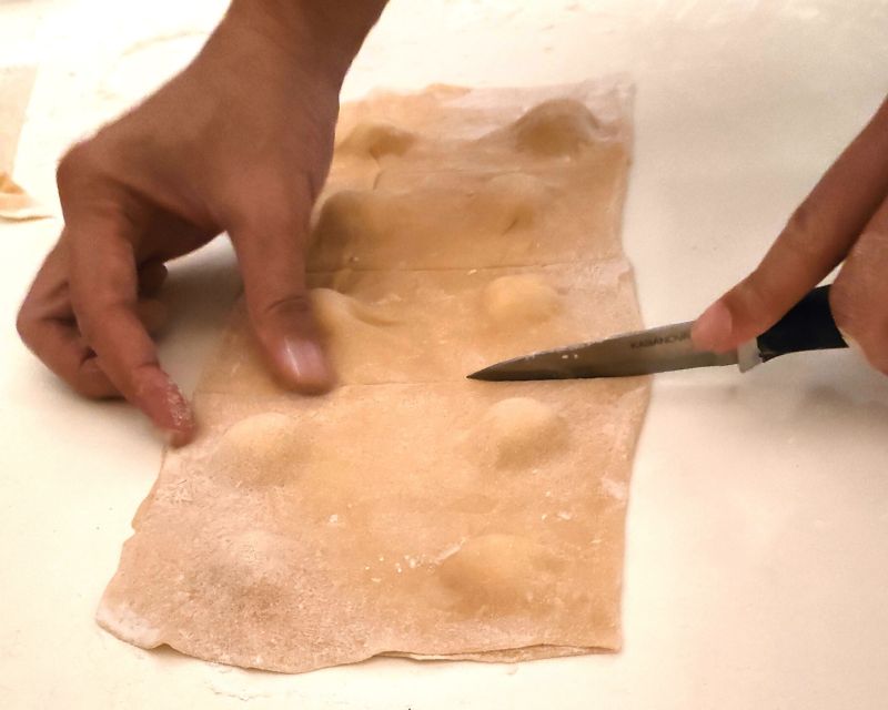 Naples: Pasta Making Class with Starter and Drink - Diploma With Recipes: A Souvenir That Helps You Cook Again
