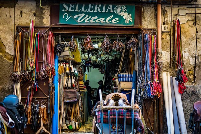 Naples Photo and Street-Food Walking Tour - From Stazione Marittima to the old city: how this tour actually starts