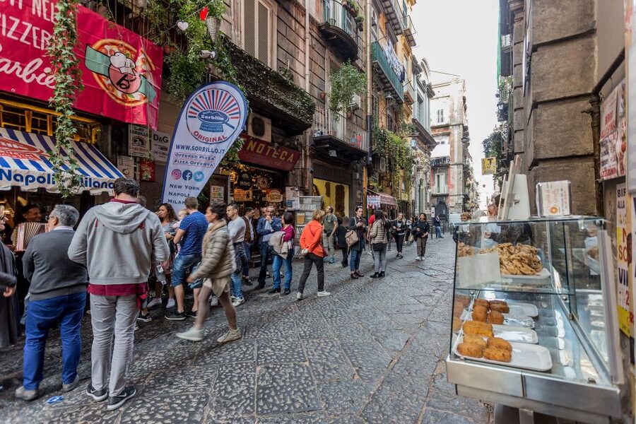 Naples: Pizza and Beyond Food Tour - Should you book the Naples Pizza and Co. tour?