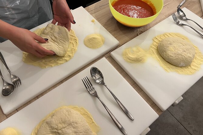 Naples Pizza Cooking Class in Local Restaurant - Tiramisu cream workshop: the dessert you’ll actually build