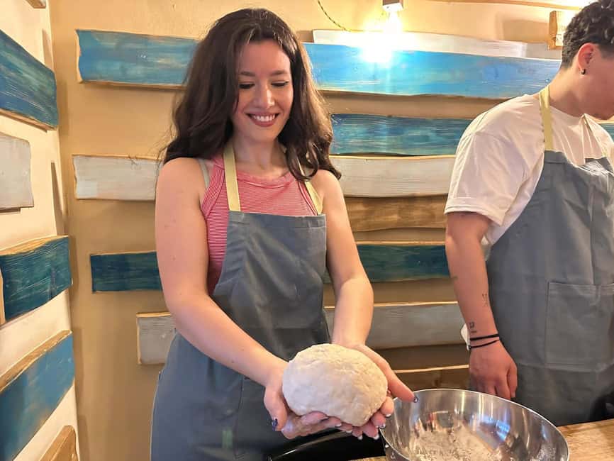 Naples: Pizza Experience and Artisan Tasting - Practical tips to make your pizza night smoother