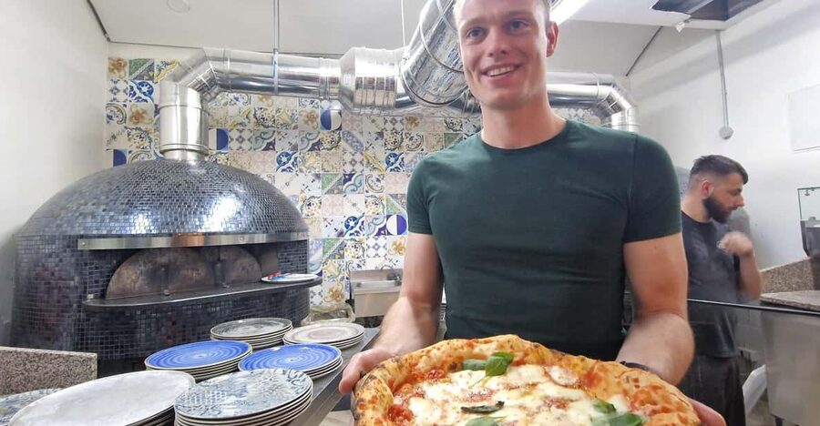 Naples: Pizza Making Class with Local Pizzaiolo - Finding Gusto Marigliano Pizzeria and getting into the rhythm