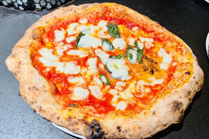 Naples: Pizza Making Class with Professional Pizzaiolo - Why a professional pizzaiolo class really matters in Naples