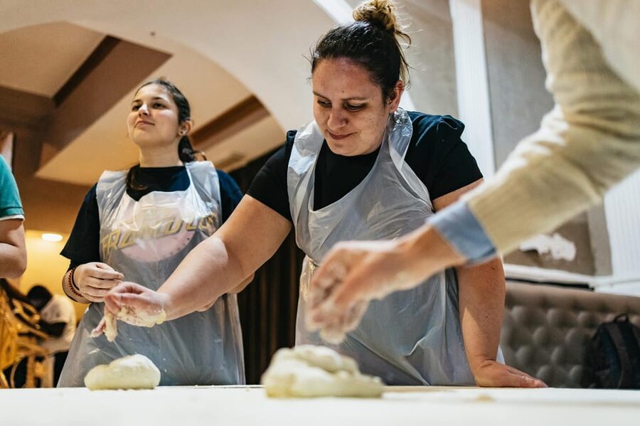 Naples: Pizza-Making Workshop with Drink and Appetizer - San Marzano Tomato Sauce: Getting the Classic Flavor Right