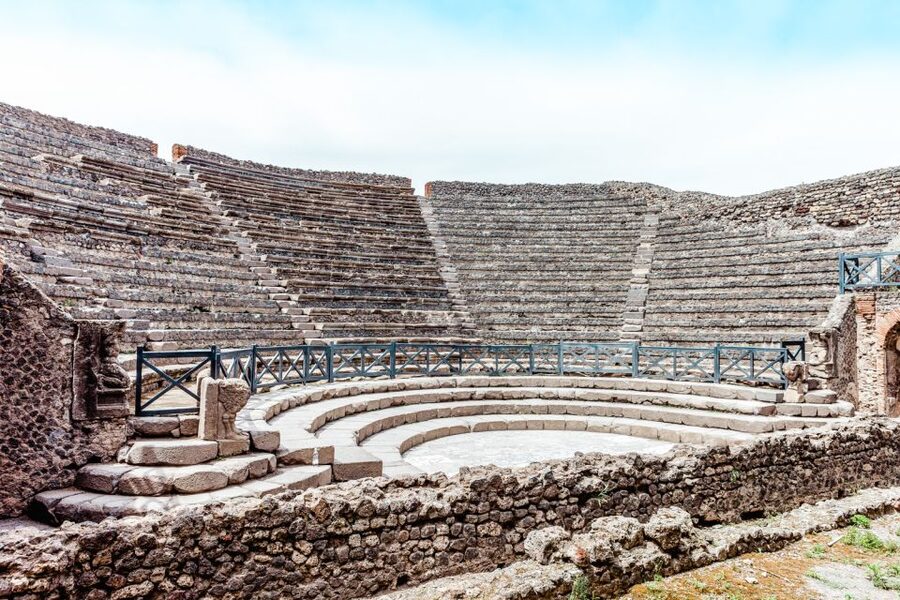 Naples: Pompeii and Vesuvius Day Trip - When Vesuvius is closed: your backup plan (and refund limits)
