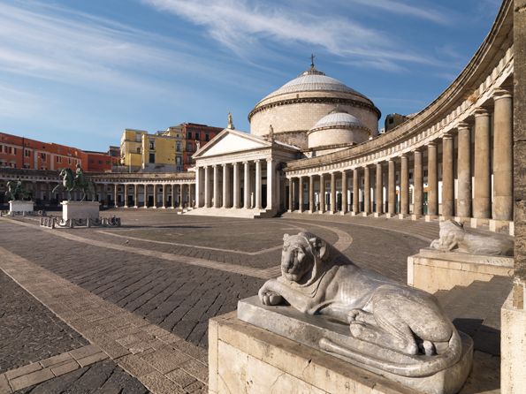 Naples: Private Classic Vespa City Tour - Via Petrarca, Gulf of Naples pass-by, and the Posillipo Hill payoff