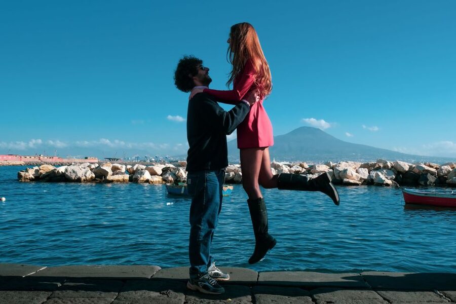 Naples: Private Photoshoot Plebiscito and Vesuvio View - The 45-minute flow: getting natural poses without feeling staged