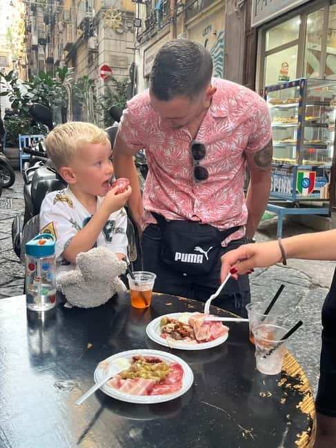 Naples: Private Street Food Tour - Drinks, Espresso, and Limoncello at the Right Times