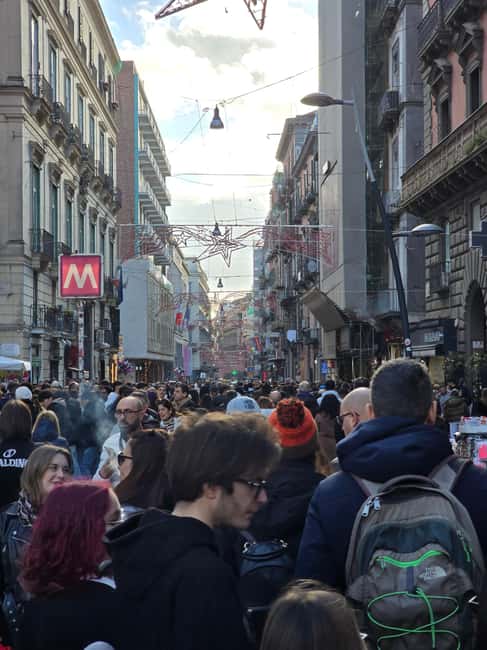 Naples Pub Crawl; from the first free Spritz to the Disco - Key points worth knowing before you go
