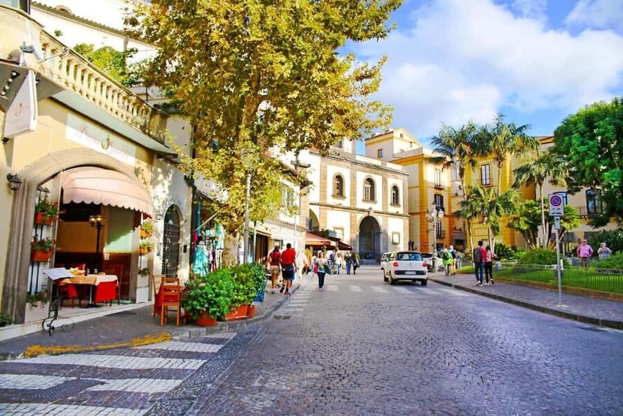 Naples/Salerno Port: Sorrento, Positano and Amalfi Tour - Key Points at a Glance