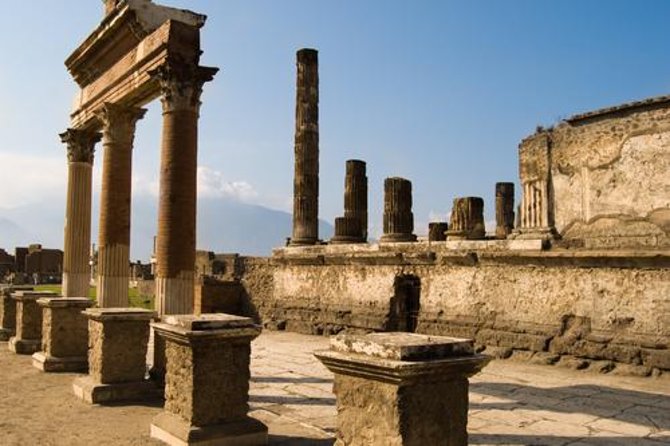 Naples Shore Excursion: Pompeii and Sorrento Day Trip - Entering Pompeii with a guide: Forum, Baths, and the Lupanare
