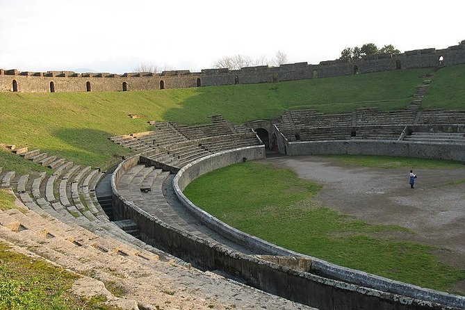 Naples Shore Excursion: Pompeii Half Day Trip from Naples - Port pickup at Stazione Marittima or Pier 21: how to avoid the classic first-hour stress