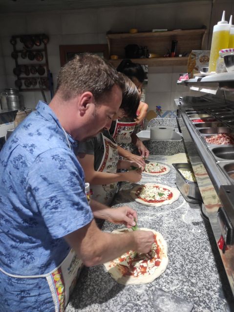 Naples: Small Group Pizza Making with Drink Included - A One-Hour Schedule That Starts at Piazza Municipio