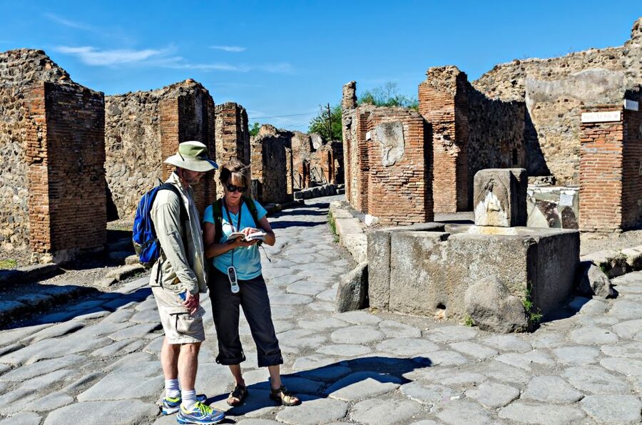 Naples: Sorrento and Pompeii with Optional Lunch - Pompeii: what a guided 2-hour walk really buys you