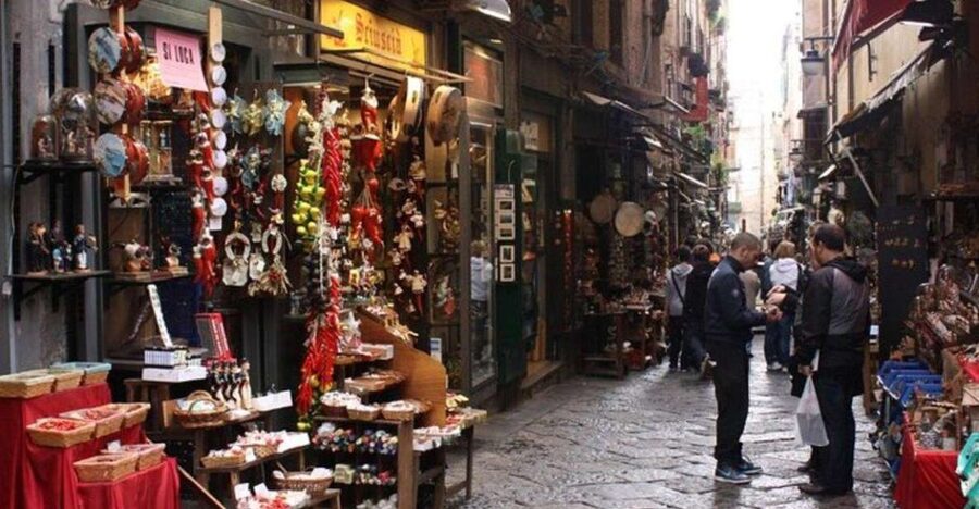 Naples : Spanish Quarter & Maradona Street Art Tour - Quartieri Spagnoli on foot: where street art meets daily devotion