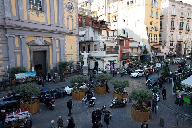 Naples Spanish Quarters Walking Tour Street Art, Folklore & Sweet - A Quick Word on Timing and Meeting Point Stress