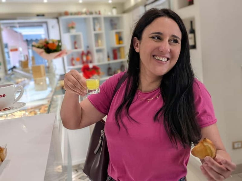 Naples: Street Art, Wine and Food Tasting Walking Tour - The Dei Vergini Market stop: Morning shopping that feels real