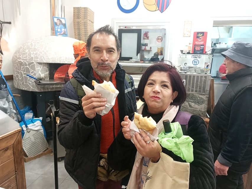 Naples: Street Food Experience With 6 Stops - The Six Tastings: Your Naples “Course” Plan from Savory to Sweet
