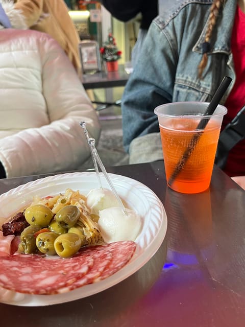Naples: Street Food Experience With 6 Stops - La Pignasecca Market: The Walk-Through That Feels Like a Food Map