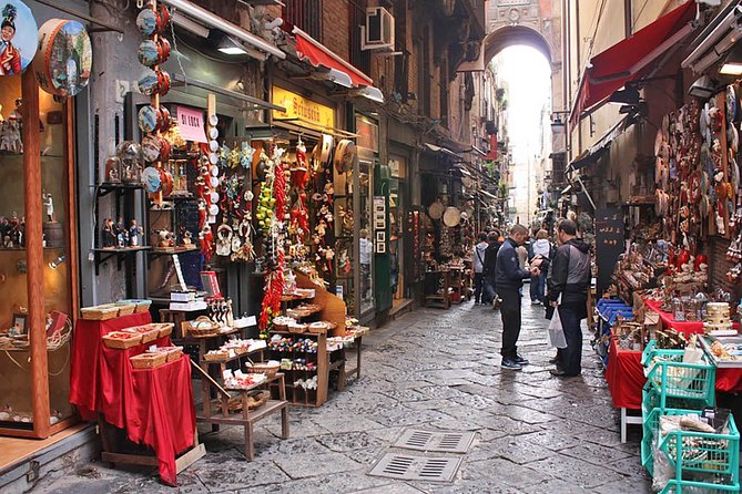 Naples Street Food Experience with local guide - Small Group Tour - Teatro San Carlo and Galleria Umberto I: old elegance meets daily flow