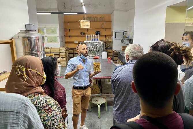 Naples Street Food Tour: Discover Local Flavors with Expert Guide - The guide experience: stories, timing, and group control