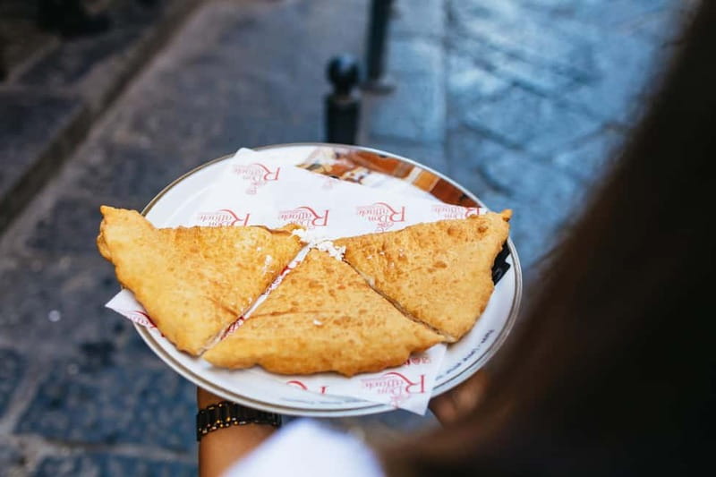 Naples: Street Food Walking Tour with Local Guide - Piazza del Gesù: Taralli, Babà, and Sfogliatella