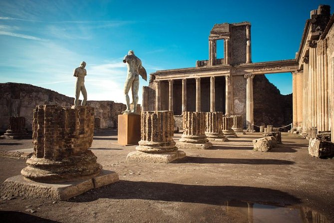 Naples to Praiano/Amalfi transfer via 2h in Pompei (or viceversa) - Pompeii Ruins: what you’ll do in two hours