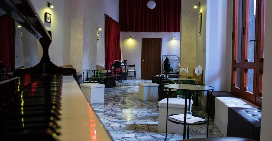 Naples: Traditional Neapolitan Music Concert - Key Points at a Glance