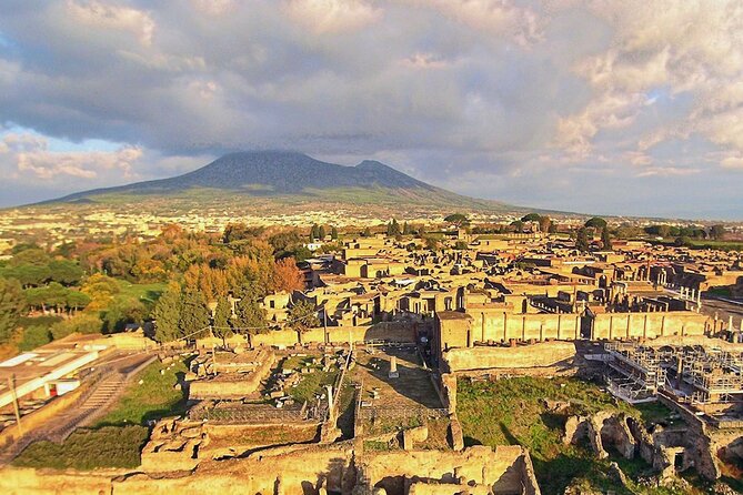 Naples transfer to Pompeii guided tour and Back - Key things to know before you go