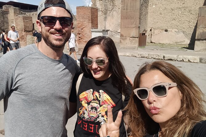 Naples transfer to Pompeii guided tour and Back - Price and value: what you’re paying for (and why it can be fair)