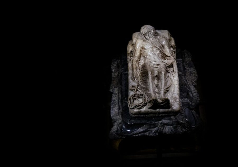 Naples Veiled Christ OR 3D Caravaggio: sculpture guided tour - Chiesa Sant’Angelo al Nilo and Donatello’s bas-relief focus