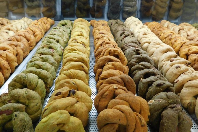 Naples Vomero: A Unique Traditional Food Tour by Do Eat Better - A small-group tour: how that changes your Naples experience