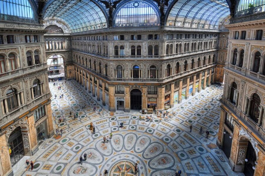 Naples: walk to Naples with local guide - The food and coffee talk: the part that makes you eat like a local