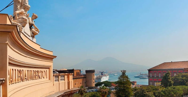 Naples Walking Food Tour: Street Food and Maradona Murales - Street Food Tastings: Montanara, Cuoppo, and Limonata a Cosce Aperte
