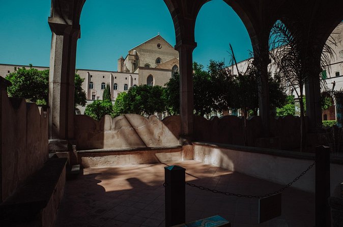 Naples Walking Tour of Santa Chiara Complex - Entering the cloister: what the calm feels like on arrival