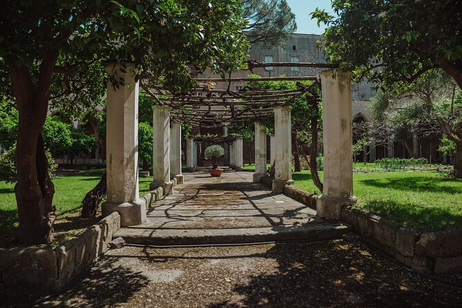Naples Walking Tour of Santa Chiara Complex - Why the guide explanation changes the experience