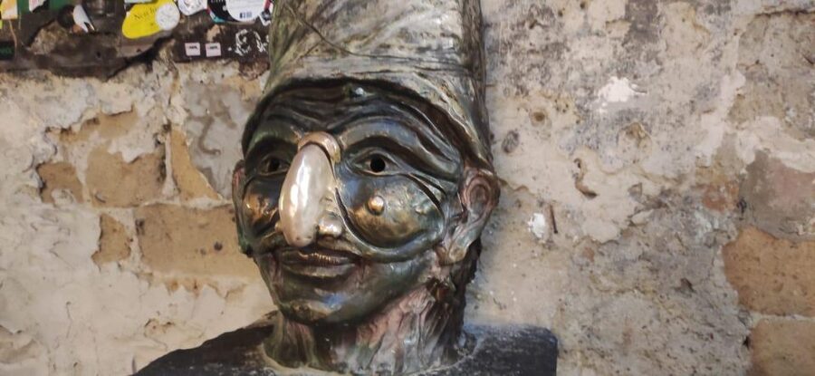 Naples Walking Tour: Old Town and Spaccanapoli - Price and value: What you get for $29