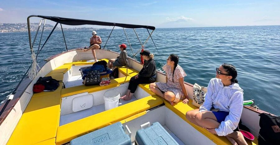 Napoli: Myths & Legends Cruise with Snorkeling - Key Points at a Glance