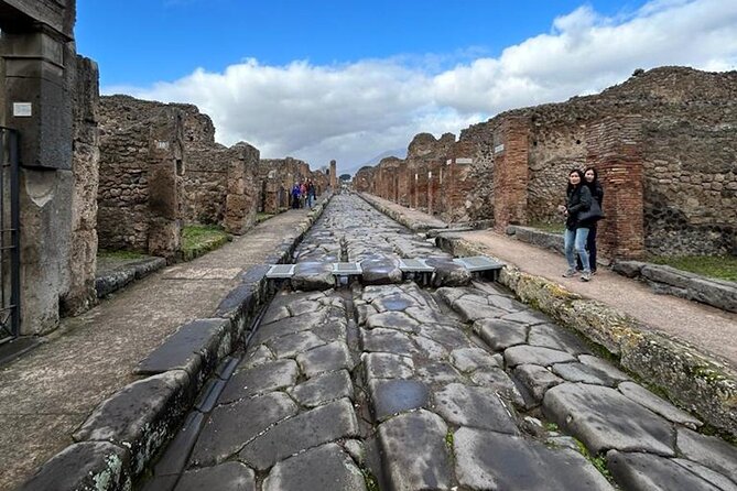 Once upon a time Pompeii 2 and a half hour tour - Practical tips so your Pompeii day stays smooth