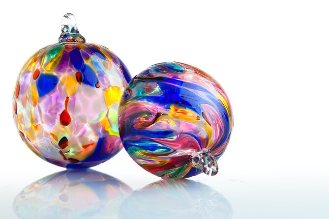Ornament glassblowing class hosted by Glassblowing in the Garden - Key Highlights to Know Before You Go