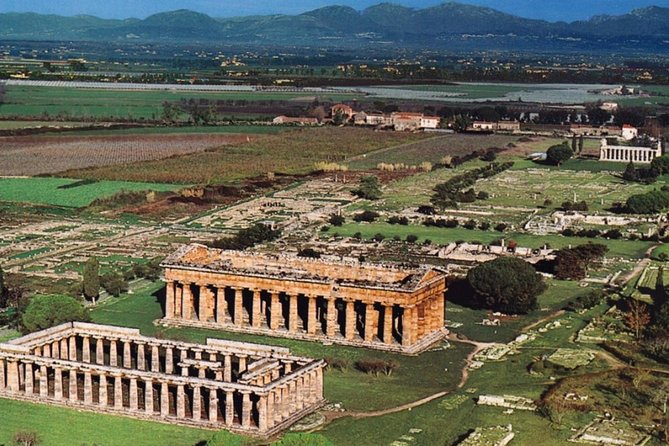 Paestum Greek Ruins - Private round-trip minivan: how the transport improves your day