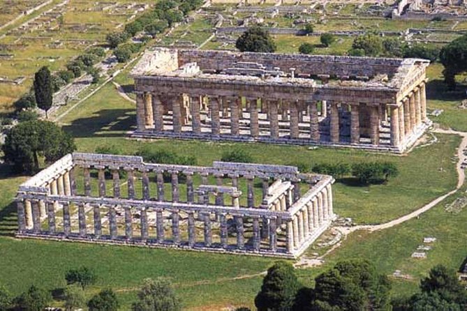 Paestum Greek Ruins - Live commentary during the drive: useful context without overloading you
