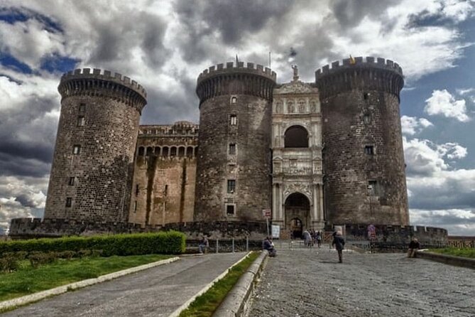 Panoramic and Historical Vespa Tour Naples - Via Posillipo: romantic hill curves and Roman-era echoes
